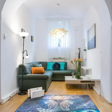 Appartement Atrium Haven Next To Tivoli Park Ljubljana