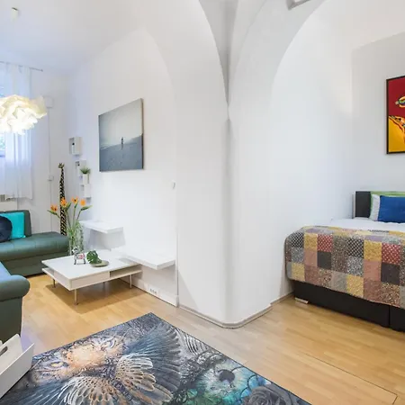 Διαμέρισμα Atrium Haven Next To Tivoli Park Λιουμπλιάνα