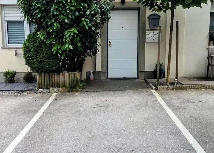 Atrium Haven Next To Tivoli Park Apartma Ljubljana